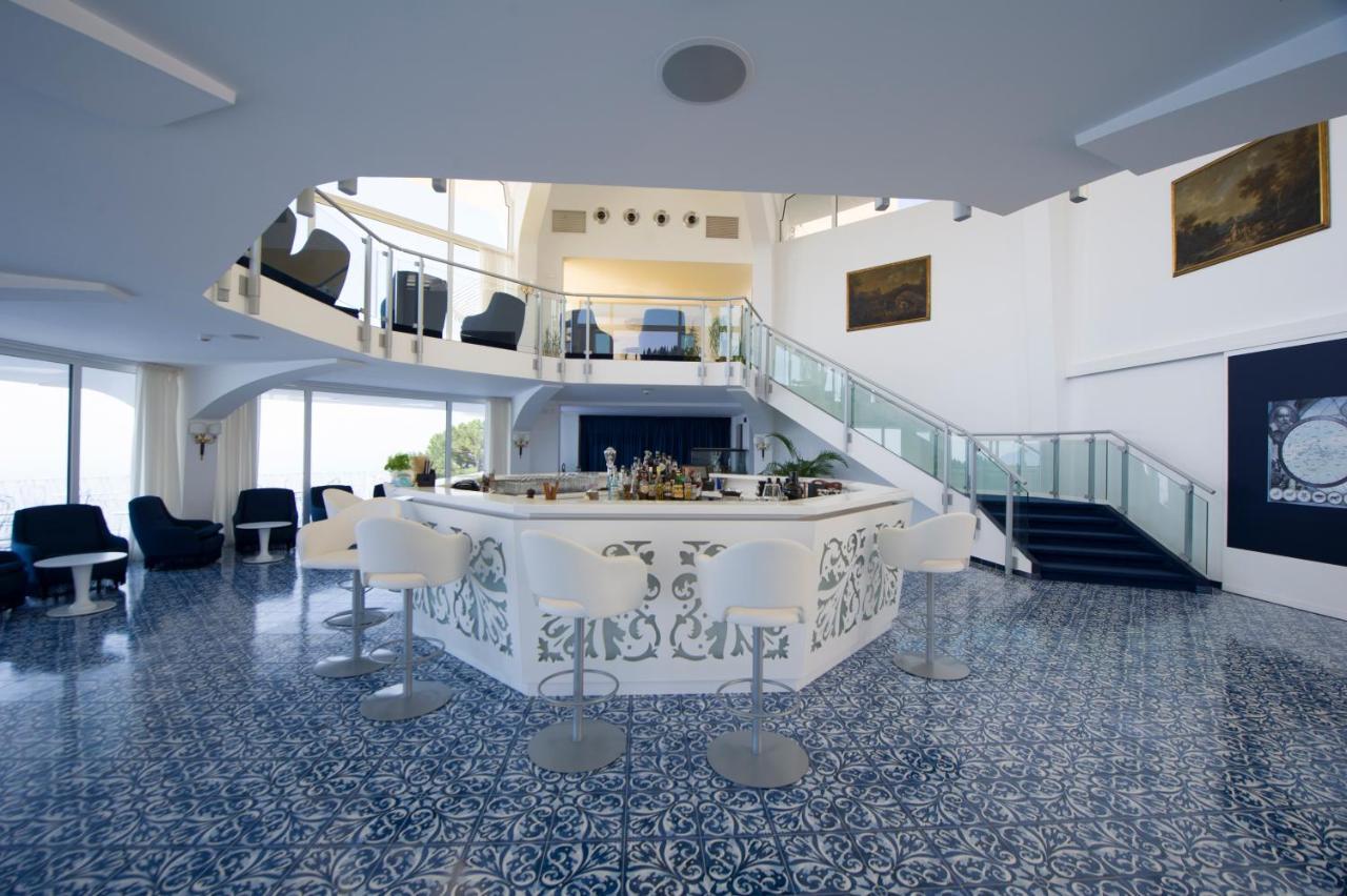 Grand Hotel Excelsior Amalfi Esterno foto