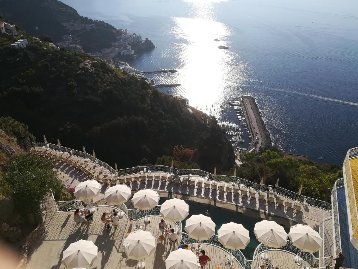 Grand Hotel Excelsior Amalfi Esterno foto