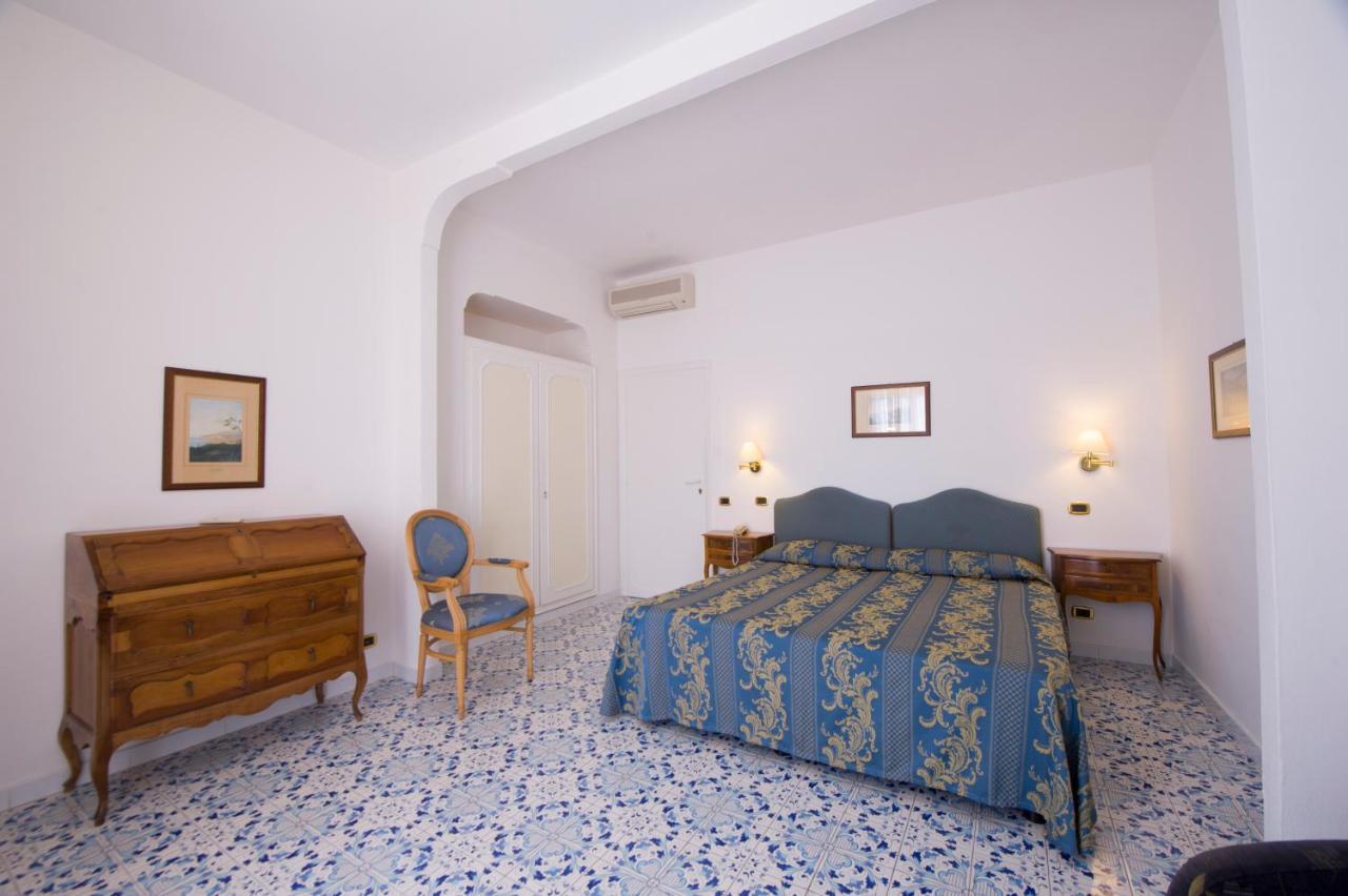 Grand Hotel Excelsior Amalfi Esterno foto