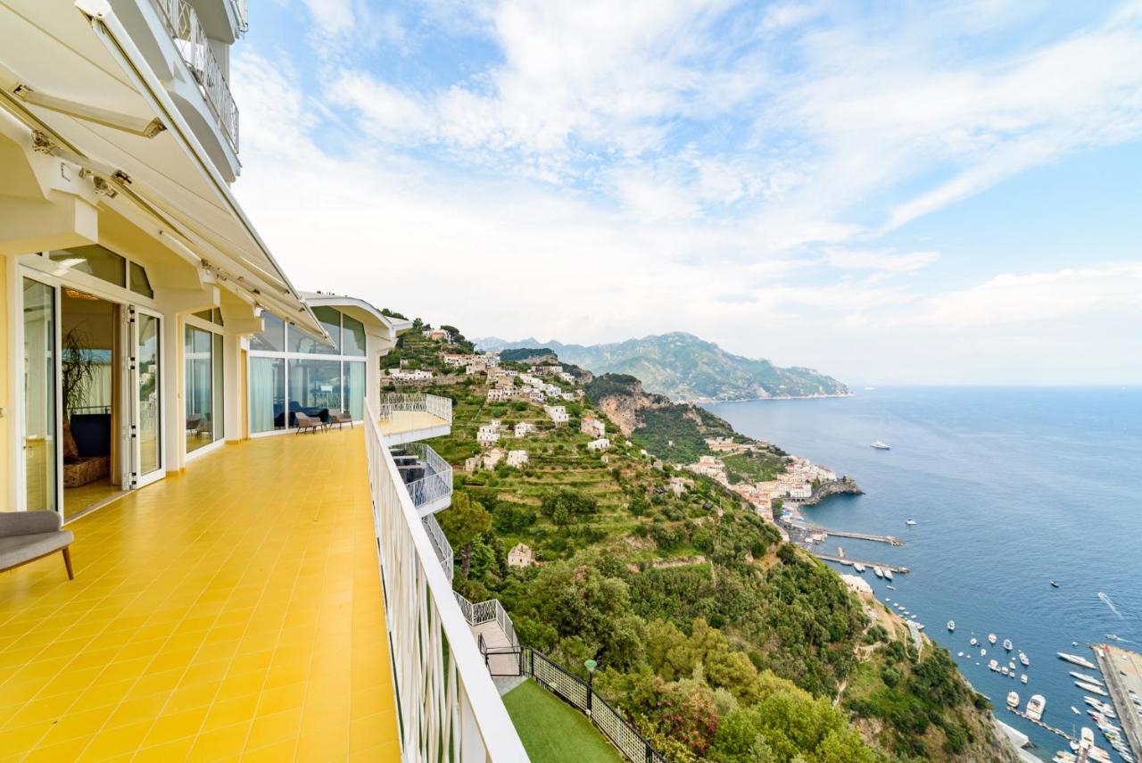 Grand Hotel Excelsior Amalfi Esterno foto