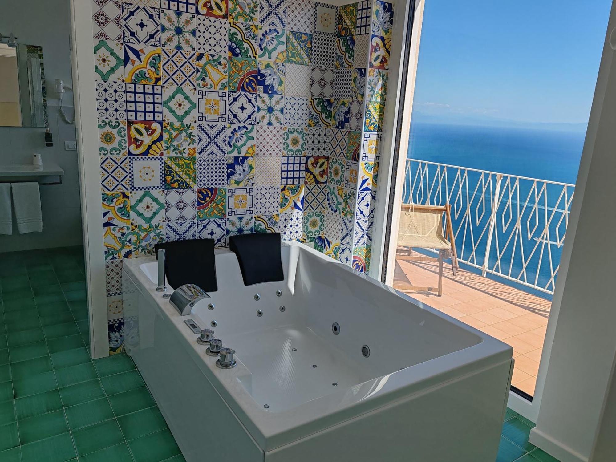 Grand Hotel Excelsior Amalfi Esterno foto