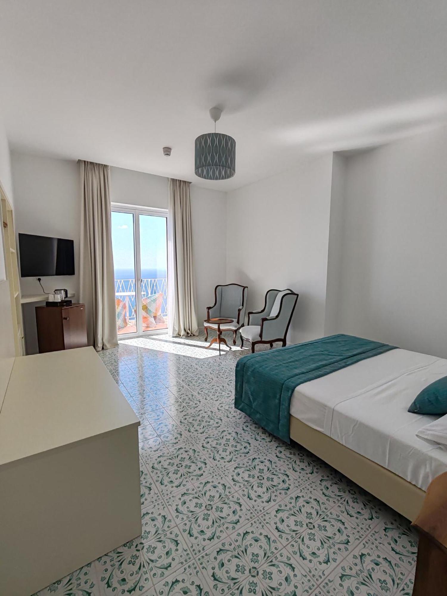 Grand Hotel Excelsior Amalfi Esterno foto