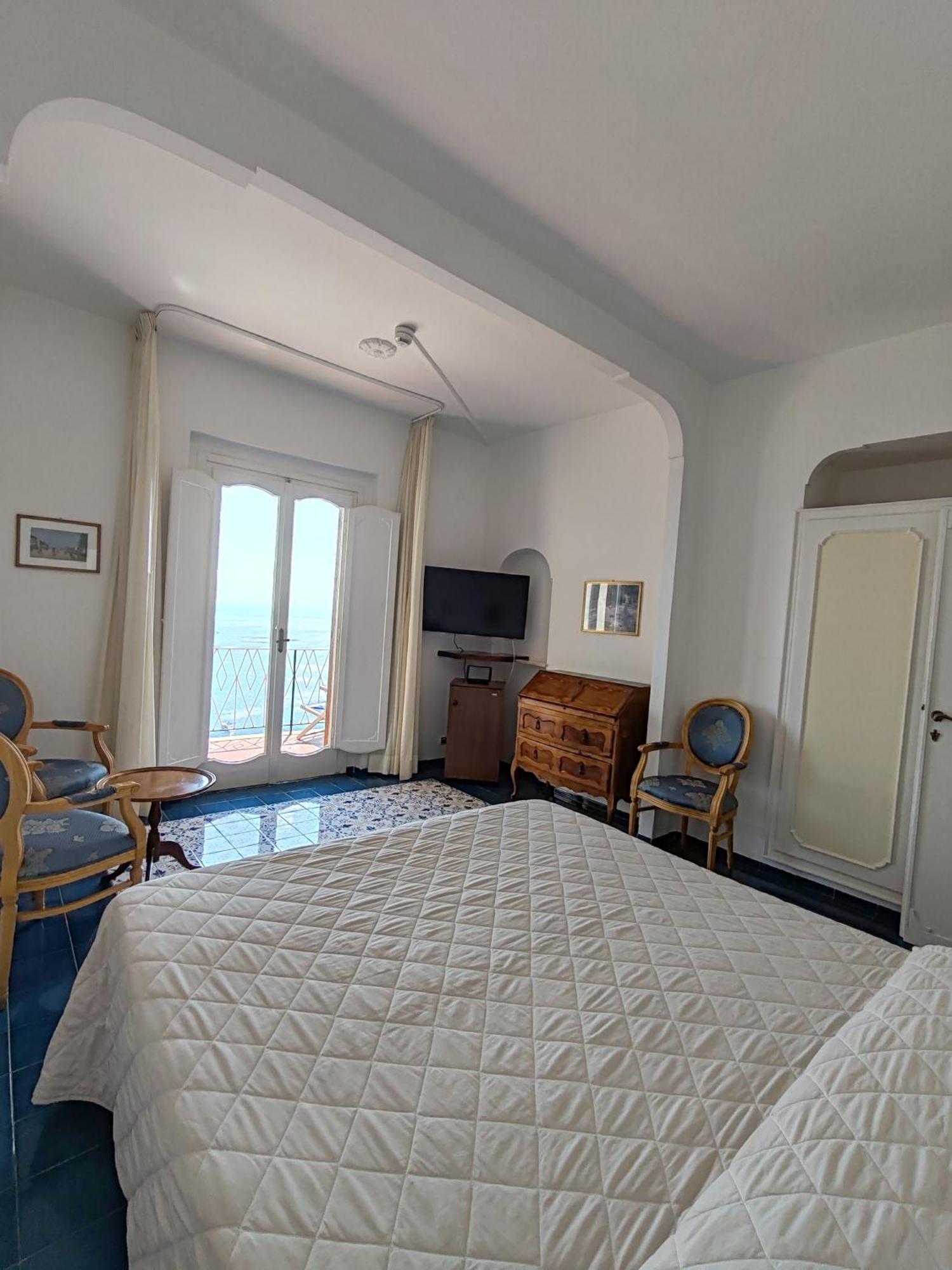 Grand Hotel Excelsior Amalfi Esterno foto