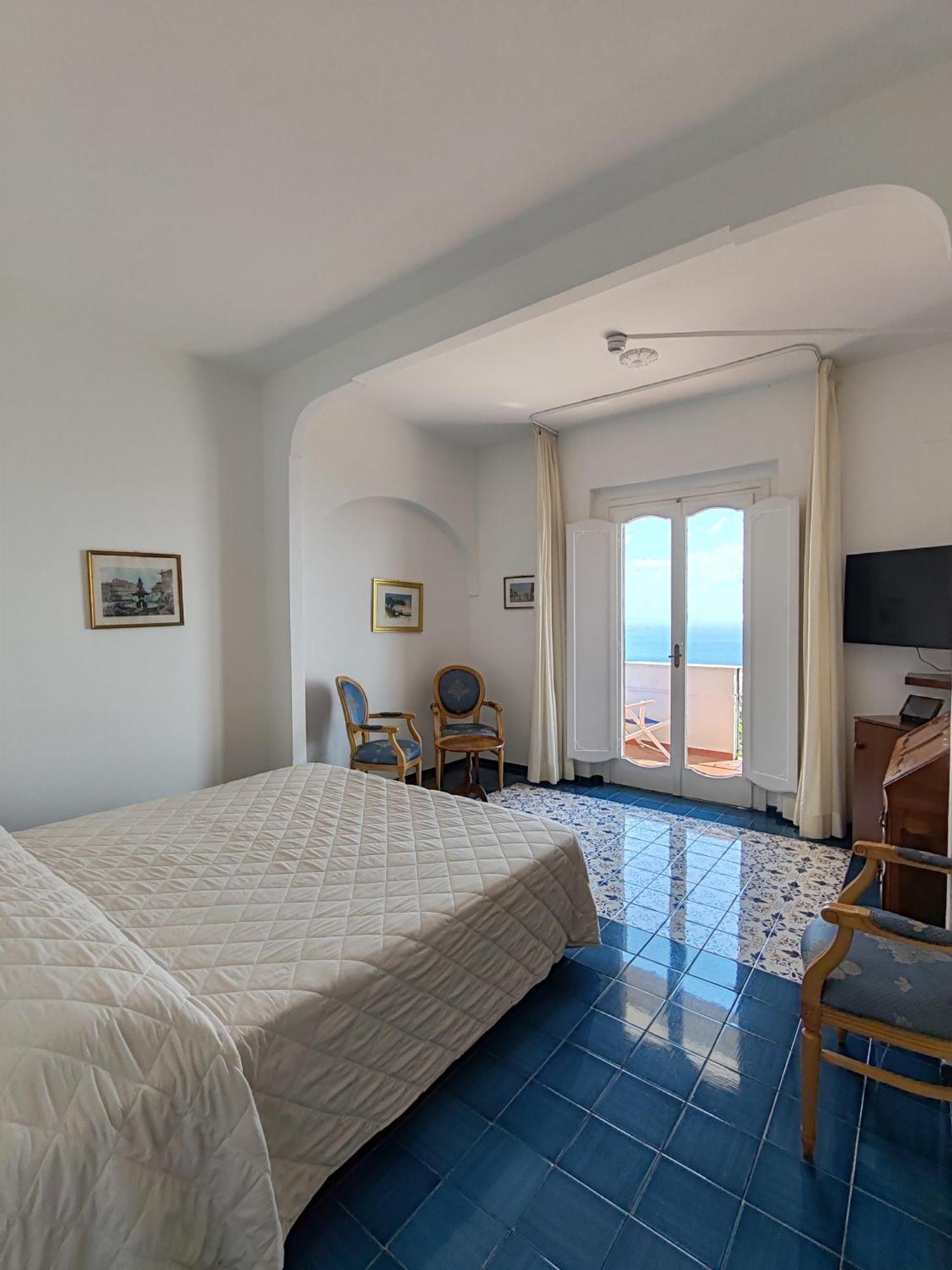 Grand Hotel Excelsior Amalfi Esterno foto