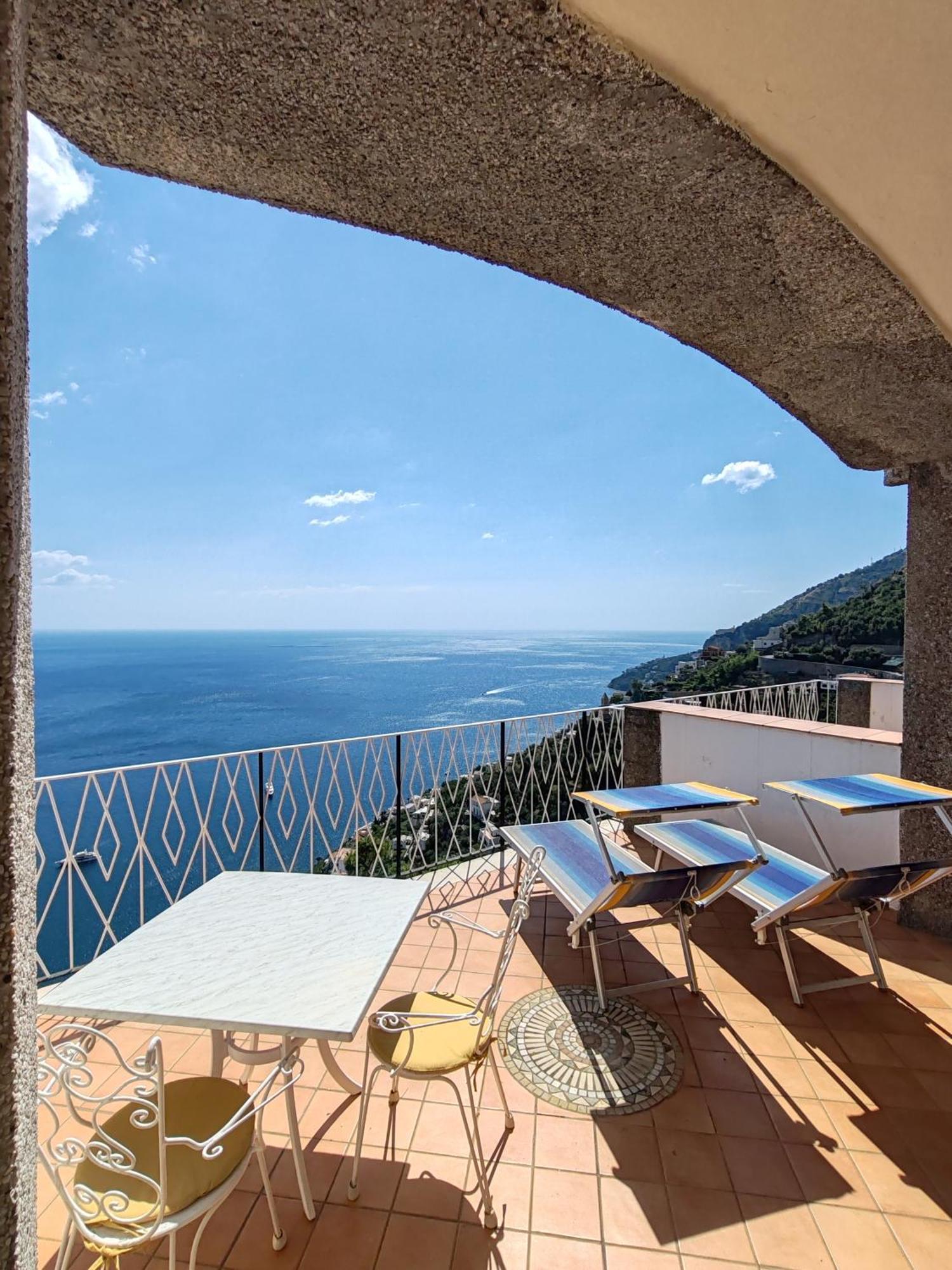 Grand Hotel Excelsior Amalfi Esterno foto